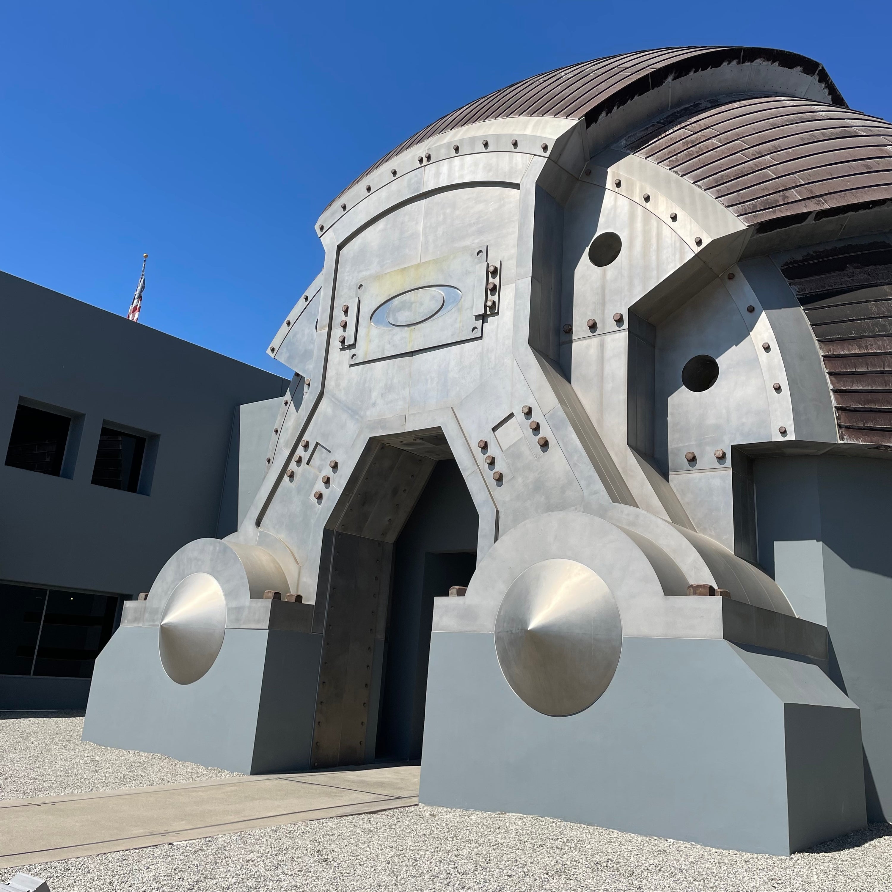 A VISIT TO THE OAKLEY ONE ICON HQ @ FOOTHILL RANCH