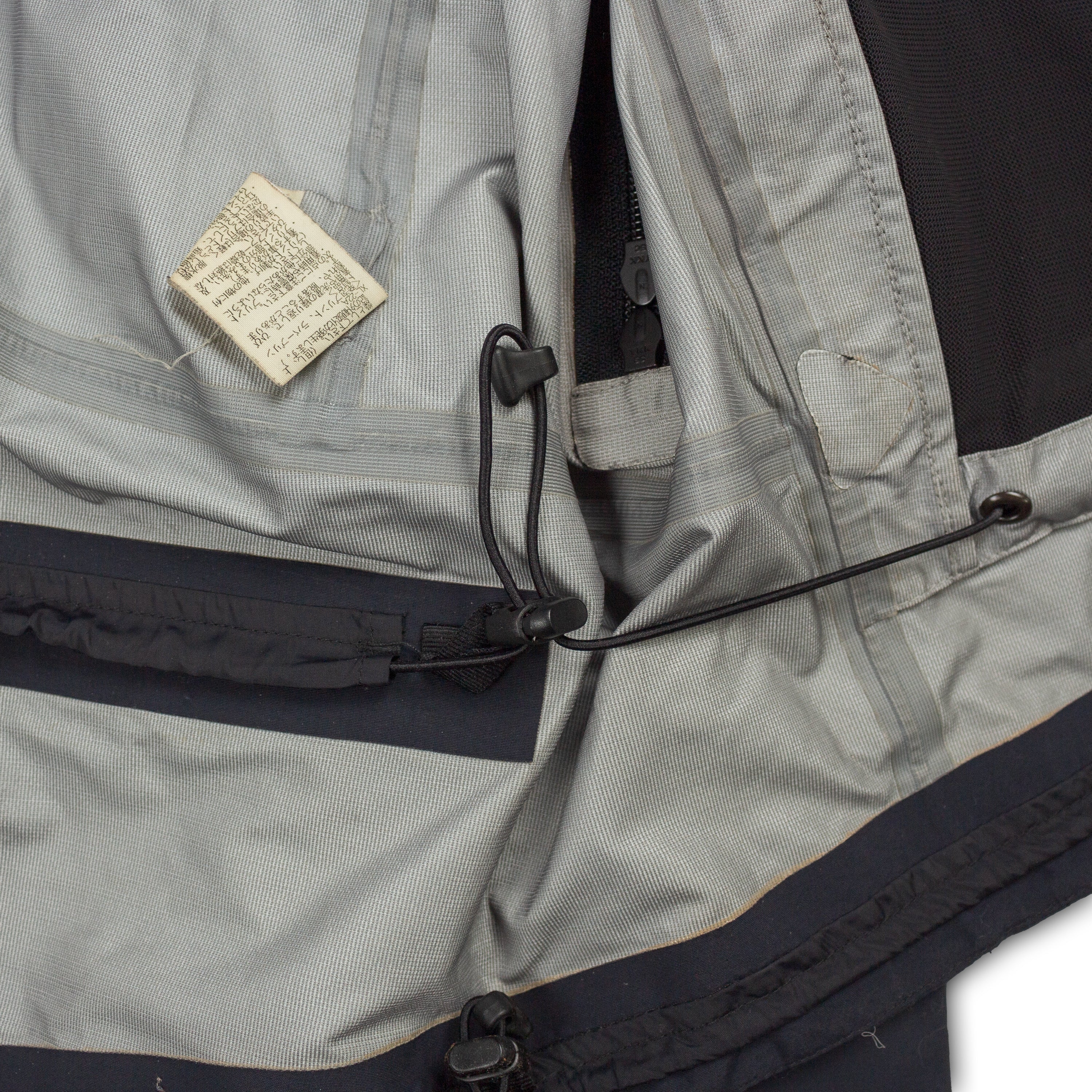 2000s Goretex Cropped Jacket