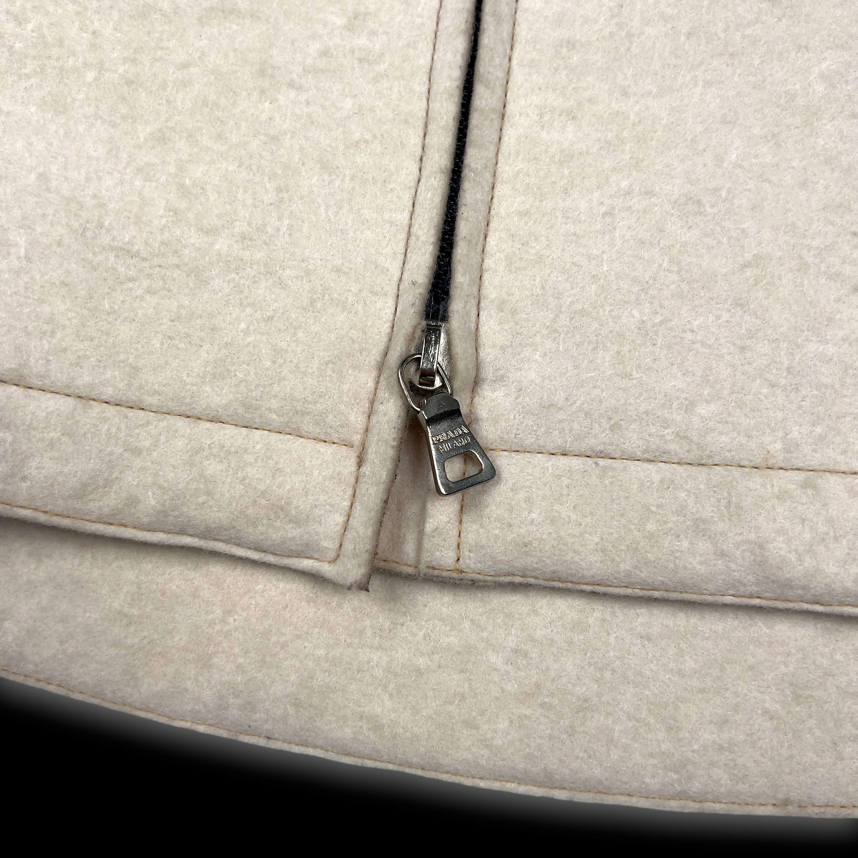 SS00 Wool Zip-Up Vest