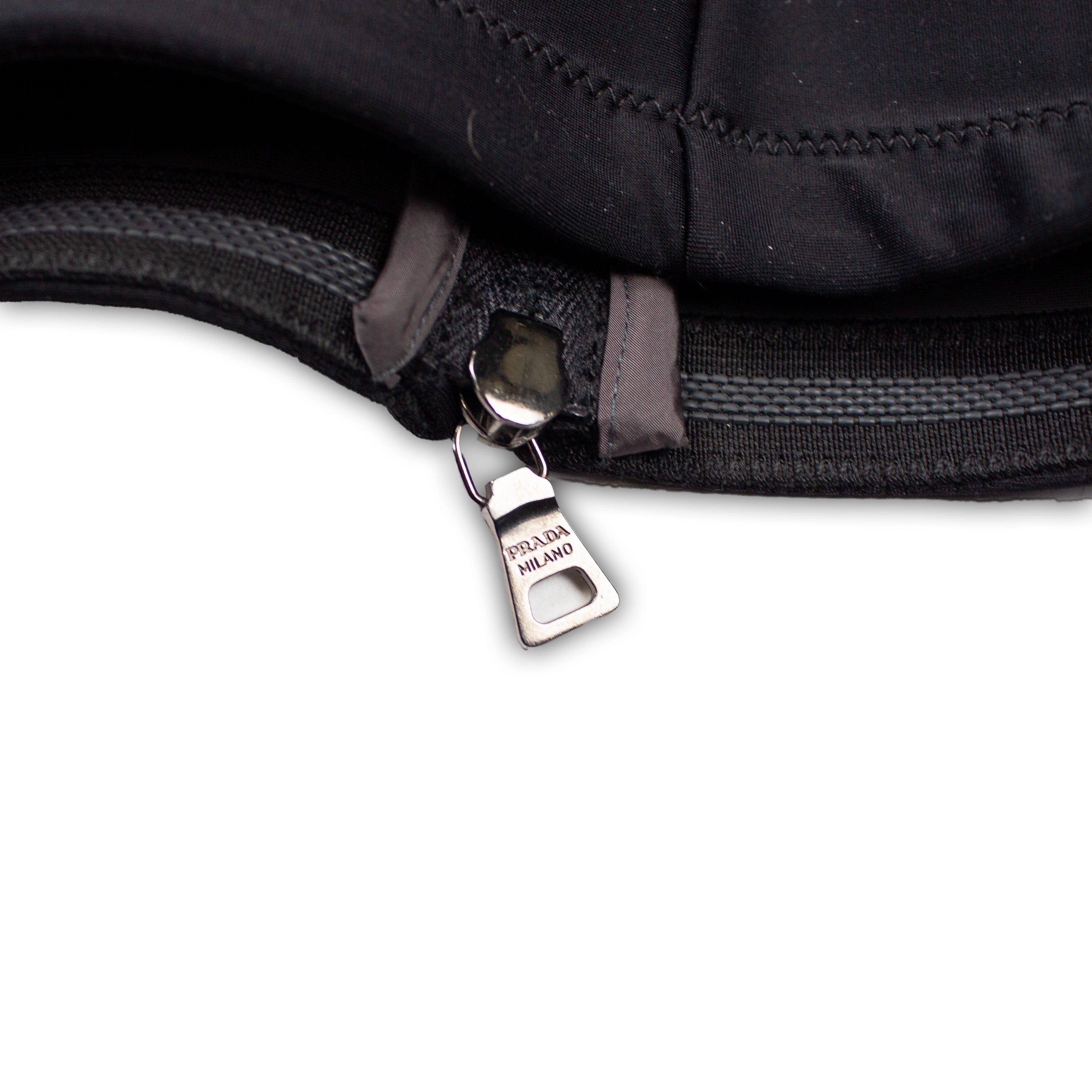 NYLON/ELASTANE ZIP-UP
